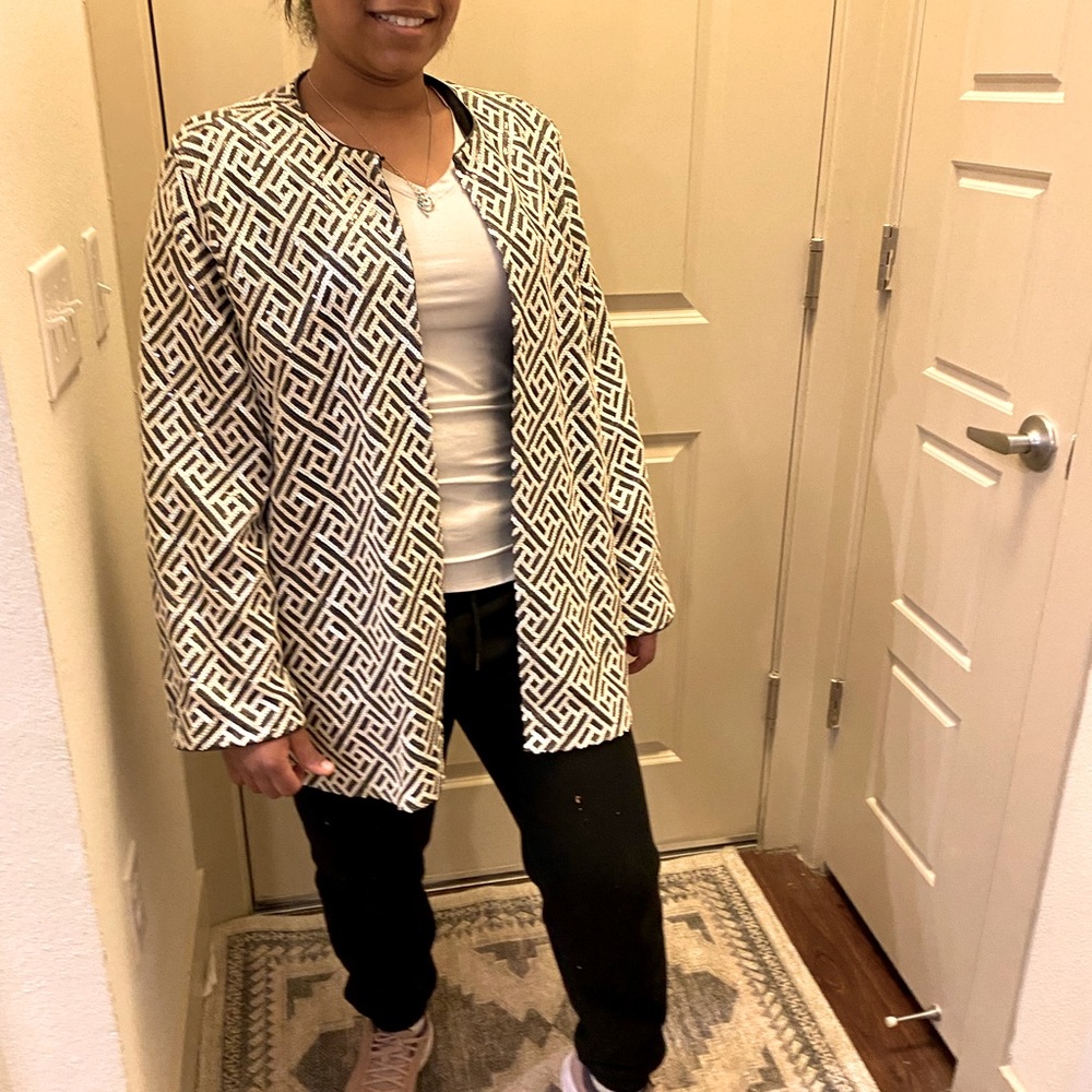 Emmelle Black And White Sequined Jacket - image 4